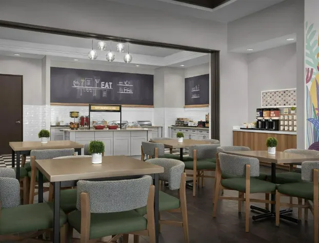 Hampton Inn & Suites Austin @ The University / Capitol hotel detail image 3