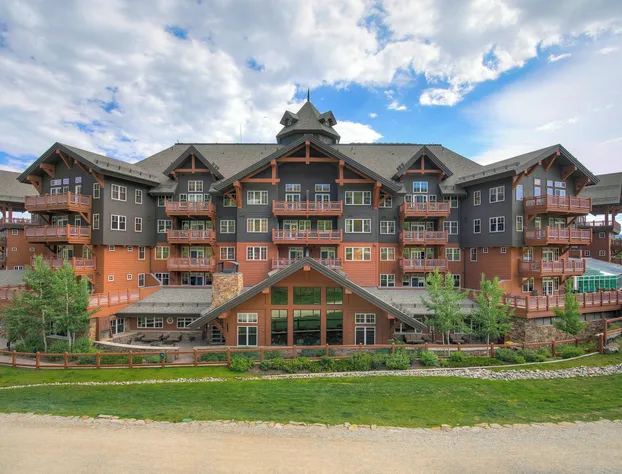 One Ski Hill Place hotel detail image 4