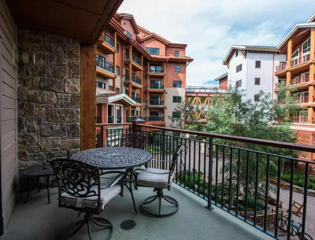 Lodge at Mountaineer Square hotel detail image 1