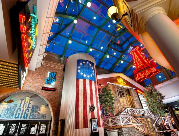 The Brook at Turning Stone Resort Casino hotel detail image 2