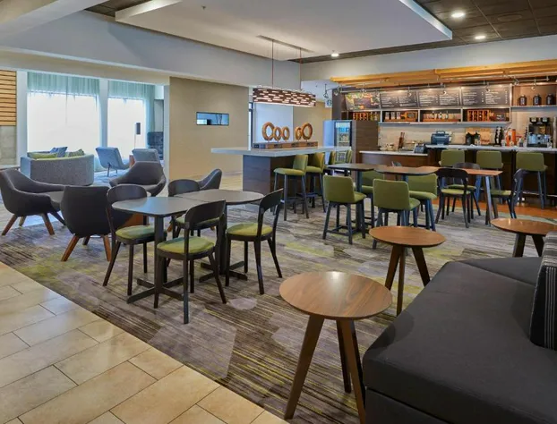 Courtyard by Marriott Eugene Springfield hotel detail image 3