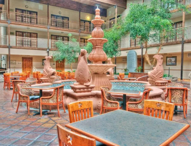 MCM Elegante Suites Abilene hotel detail image 2