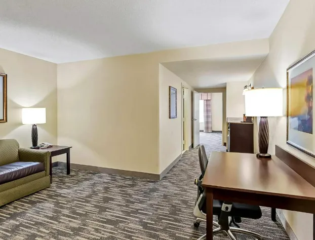 Country Inn & Suites by Radisson, Princeton, WV hotel detail image 3