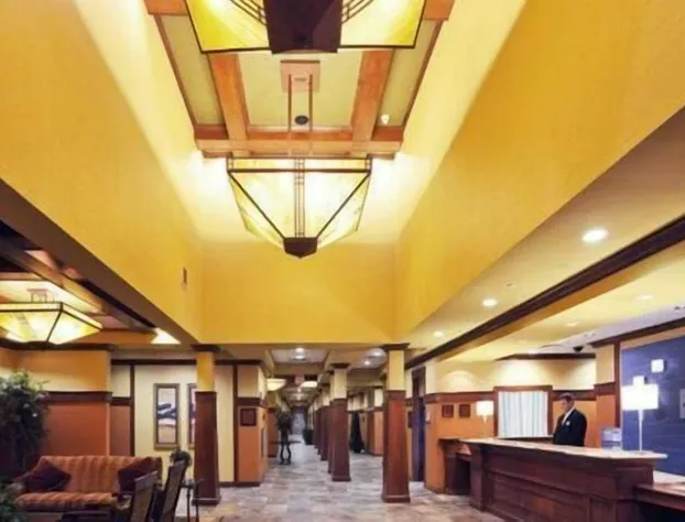 The Q Hotel & Suites hotel detail image 2