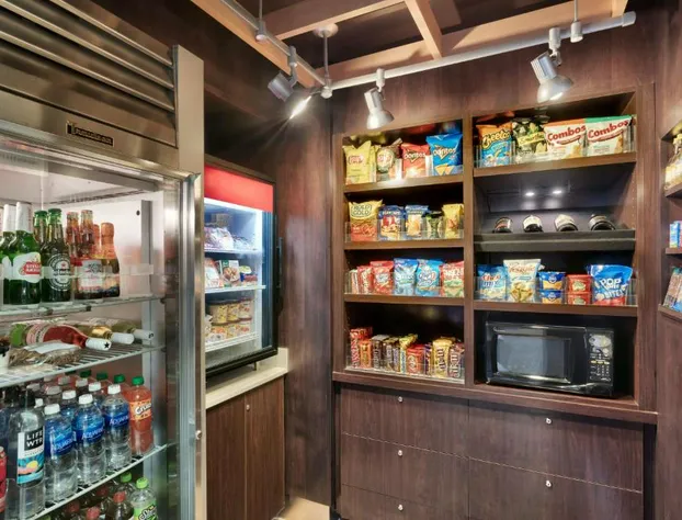 Courtyard by Marriott Johnson City hotel detail image 3