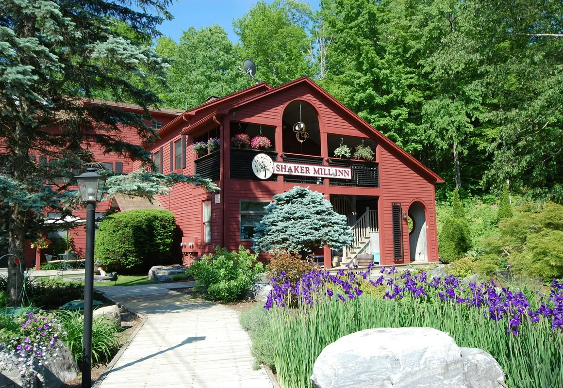 Shaker Mill Inn hotel hero