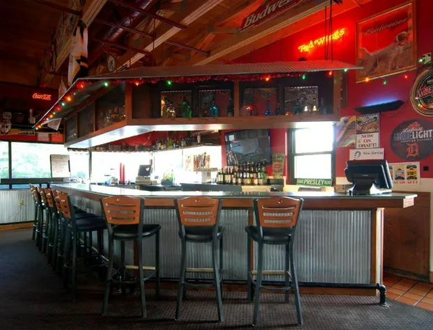 Comfort Suites hotel detail image 2