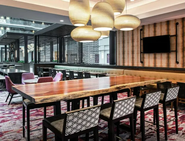 Embassy Suites by Hilton Walnut Creek hotel detail image 2