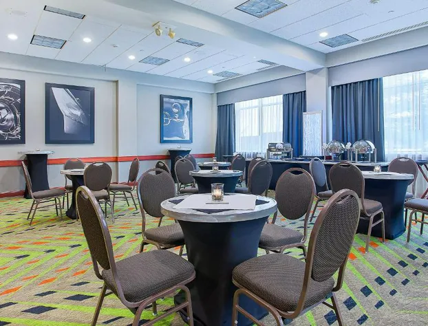 Holiday Inn University Plaza-Bowling Green by IHG hotel detail image 4