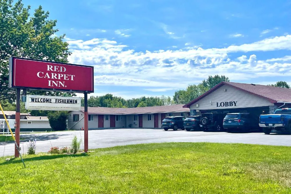 Red Carpet Inn Pulaski hotel hero