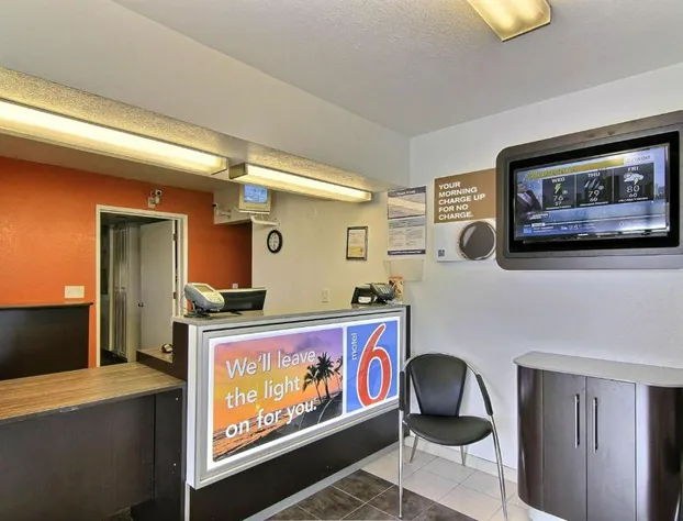 Motel 6 Buellton, CA - Solvang Area hotel detail image 4