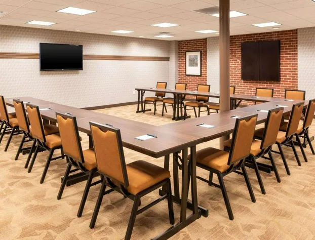 Homewood Suites by Hilton Indianapolis-Downtown hotel detail image 3