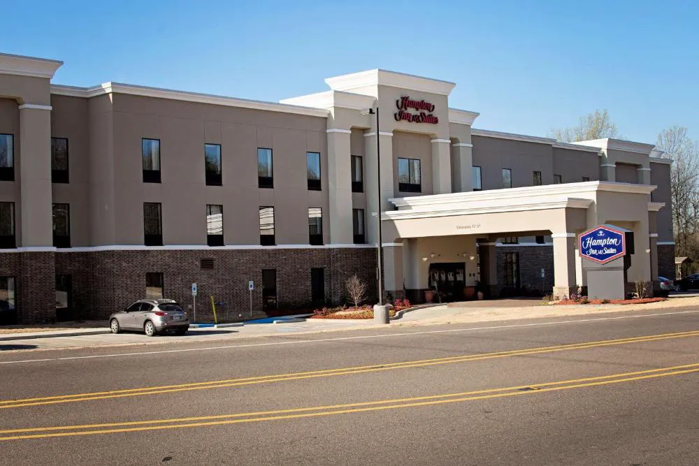 Hampton Inn & Suites Hope hotel hero