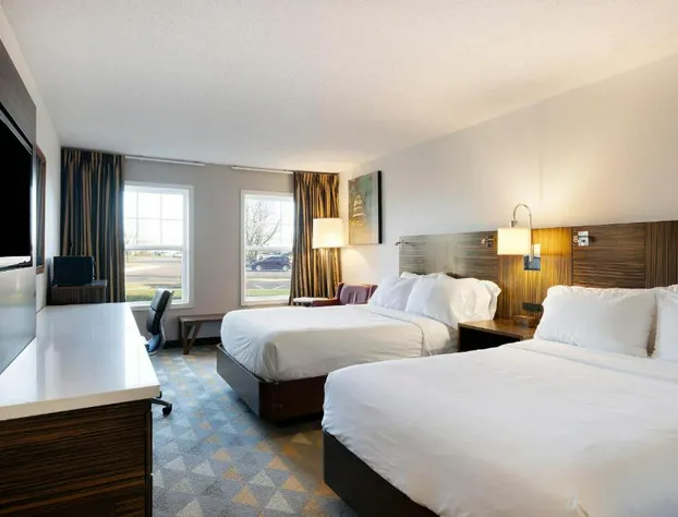 Redwood Lodge hotel detail image 4