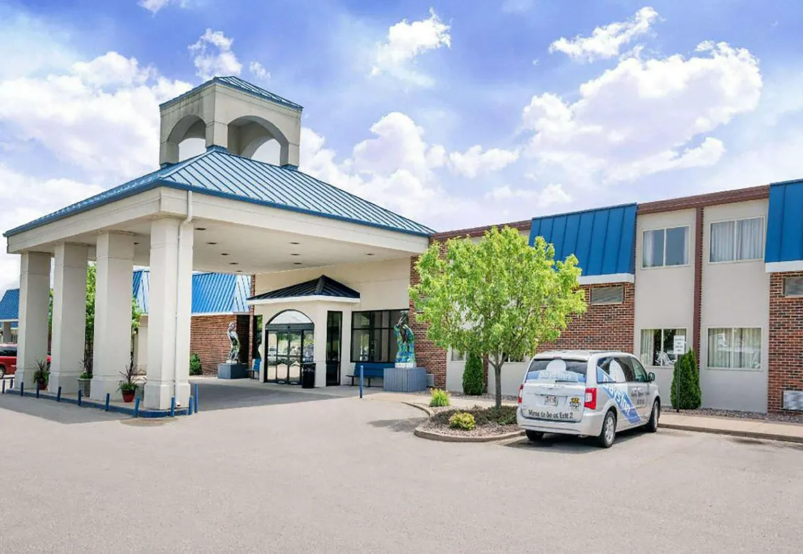 Blue Way Inn La crosse Extended Stay hotel hero
