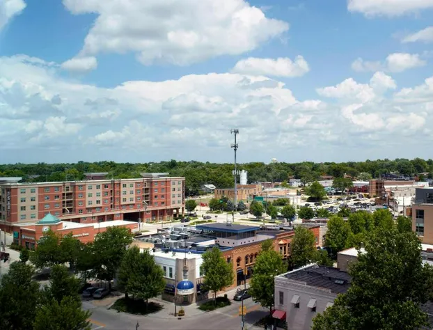 Bloomington-Normal Marriott Hotel & Conference Center hotel detail image 3