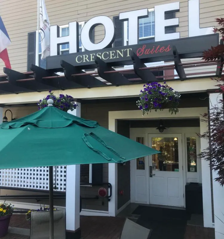 Crescent Suites Hotel hotel hero