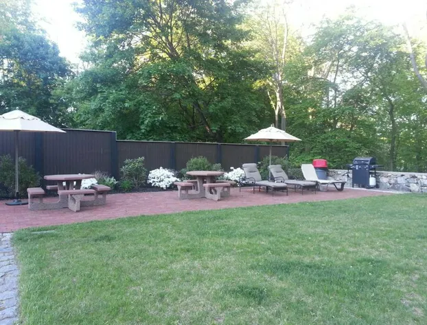 Crescent Suites Hotel hotel detail image 3