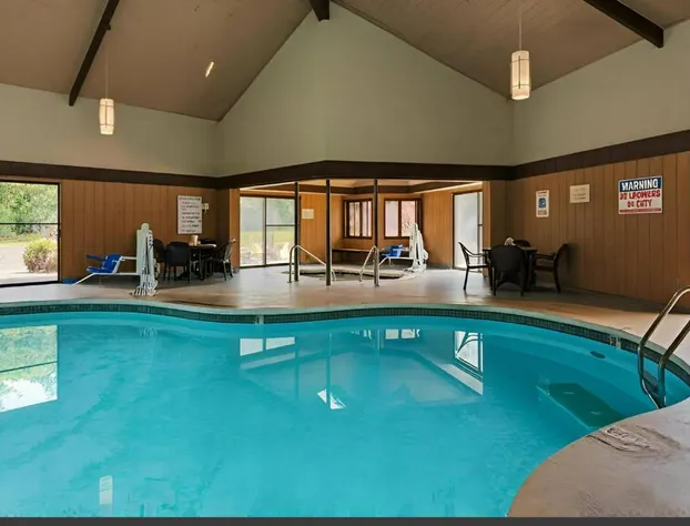 Quality Inn & Suites Black River Falls I-94 hotel detail image 4