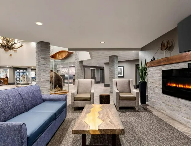 La Quinta Inn & Suites by Wyndham Fairbanks Airport hotel detail image 4