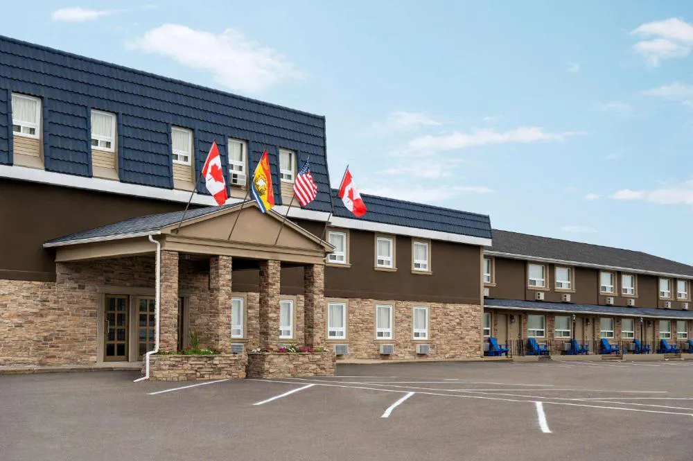 Days Inn by Wyndham Fredericton hotel hero