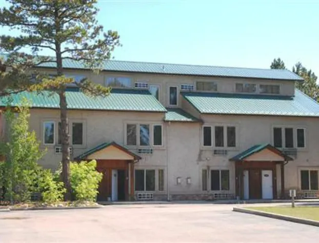 Eagle Fire Lodge & Cabins hotel detail image 2