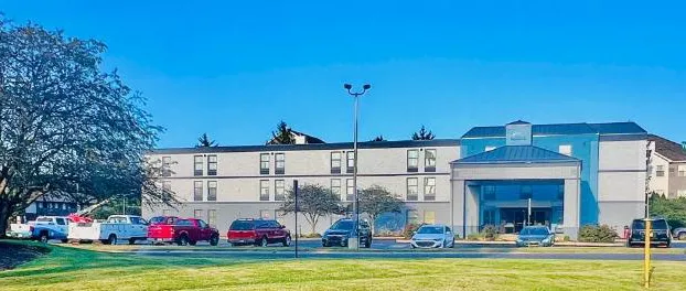 Baymont Inn & Suites by Wyndham Lafayette/Purdue Area hotel detail image 1