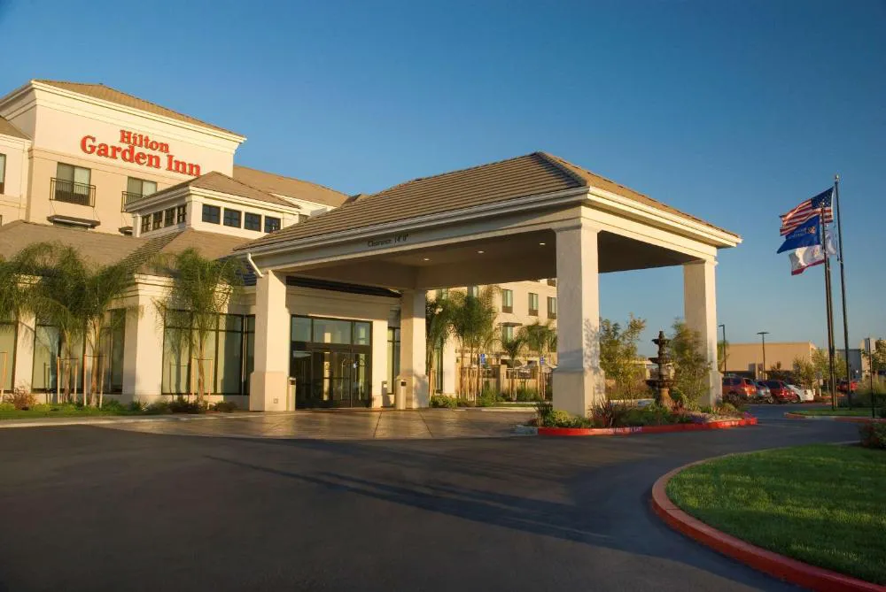 Hilton Garden Inn Sacramento Elk Grove hotel hero