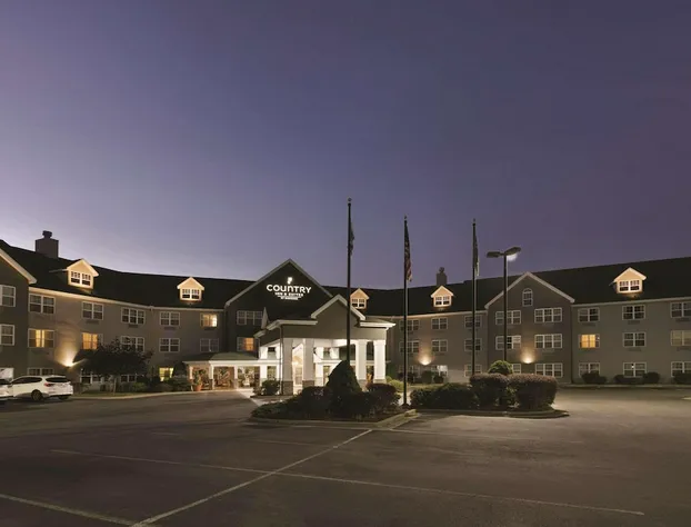 Country Inn & Suites by Radisson, Beckley, WV hotel detail image 2