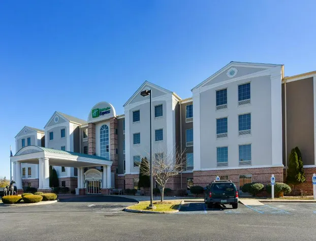 Holiday Inn Express Lexington by IHG hotel detail image 1
