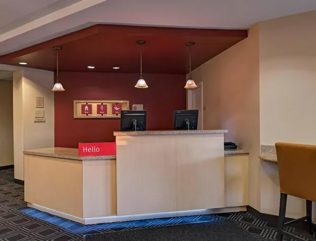 TownePlace Suites Fayetteville Cross Creek hotel detail image 1