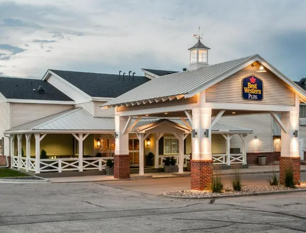 Best Western Plus University Park Inn & Suites hotel detail image 2