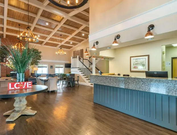 Best Western Plus University Park Inn & Suites hotel detail image 3