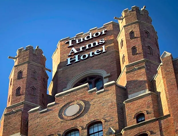 The Tudor Arms Hotel Cleveland - a DoubleTree by Hilton hotel detail image 3