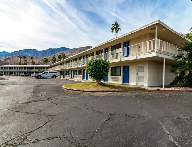 Motel 6 Palm Springs, CA - East - Palm Canyon hotel detail image 2