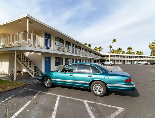 Motel 6 Palm Springs, CA - East - Palm Canyon hotel detail image 3