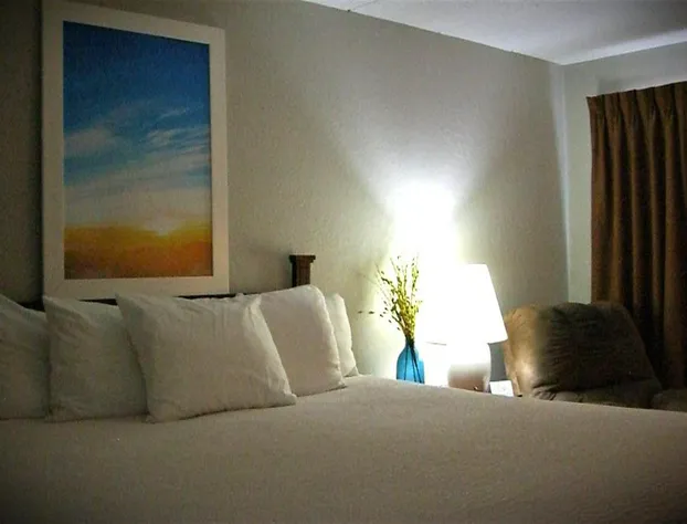 Days Inn by Wyndham Pierre hotel detail image 4