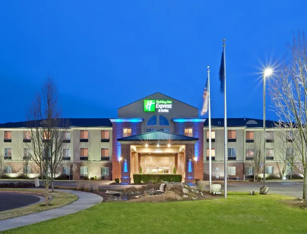 Holiday Inn Express & Suites Albany by IHG hotel detail image 1