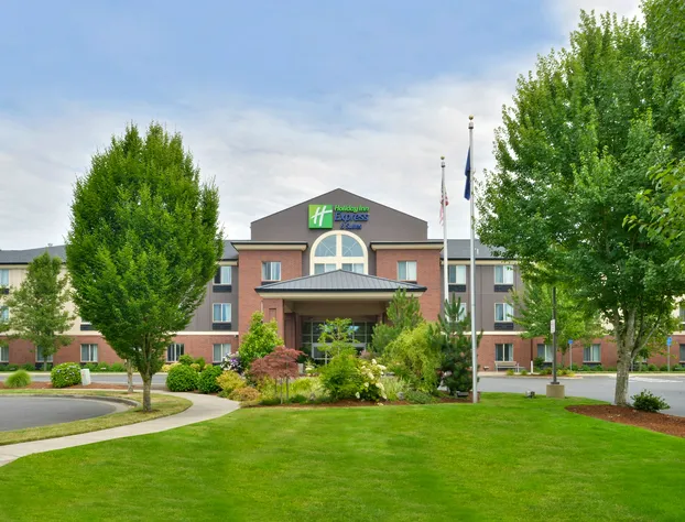 Holiday Inn Express & Suites Albany by IHG hotel detail image 3