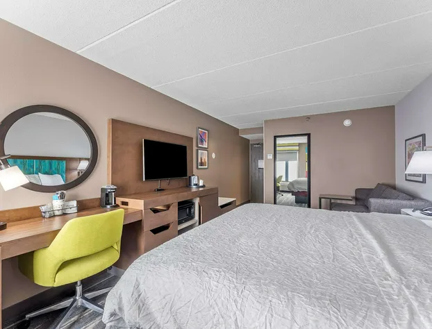 Hampton Inn Cleveland-Westlake hotel detail image 4