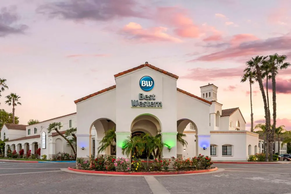 Best Western Posada Royale Hotel & Suites hotel hero