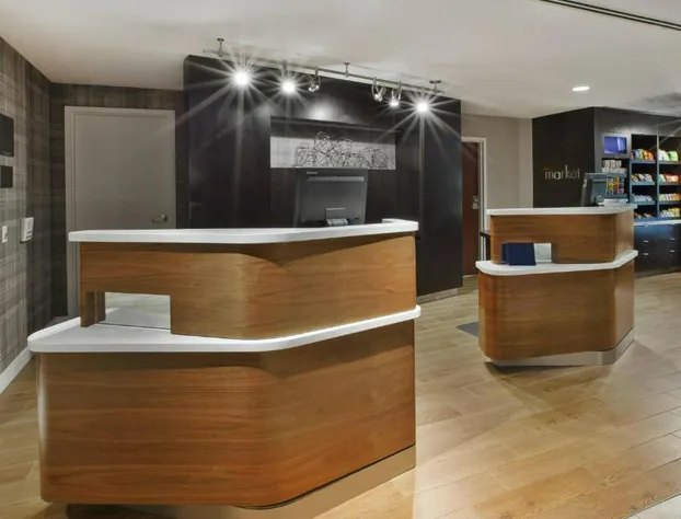 Courtyard Somerset by Marriott hotel detail image 3