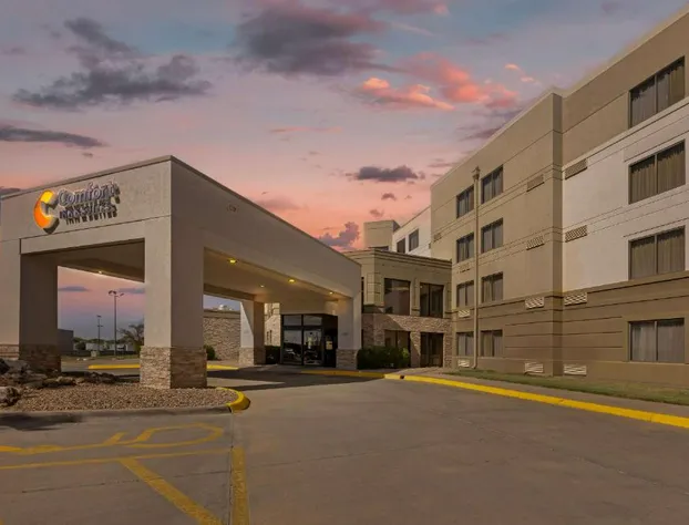 Comfort Inn & Suites Wichita Northeast hotel detail image 1
