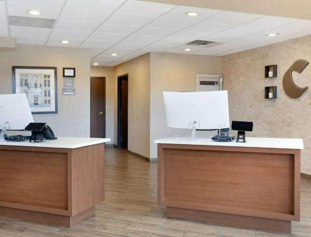 Comfort Inn & Suites Wichita Northeast hotel detail image 4