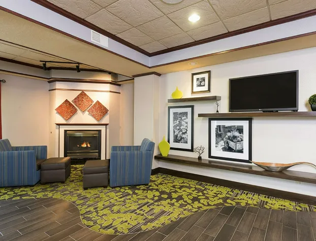 Hampton Inn Mt. Pleasant hotel detail image 2