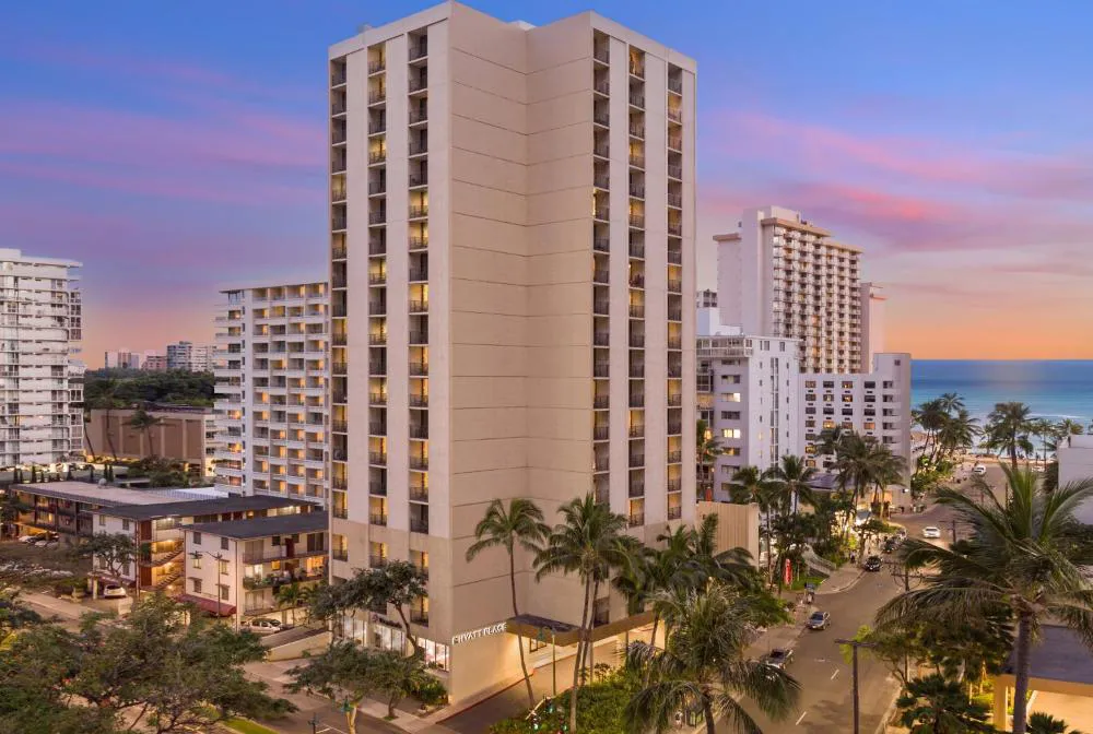 Hyatt Place Waikiki Beach hotel hero