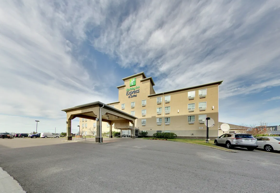 Holiday Inn Express & Suites Edmonton International Airport by IHG hotel hero
