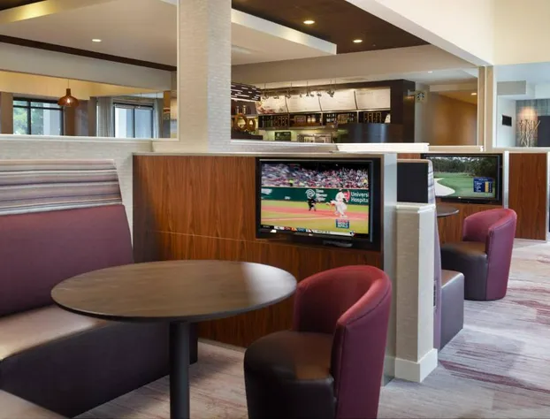 Courtyard by Marriott Raleigh/Cary hotel detail image 2