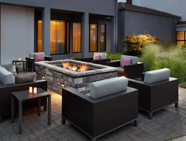 Courtyard by Marriott Raleigh/Cary hotel detail image 3