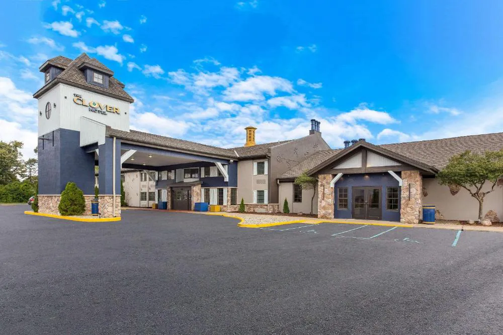 Wingate by Wyndham South Bend/Notre Dame hotel hero